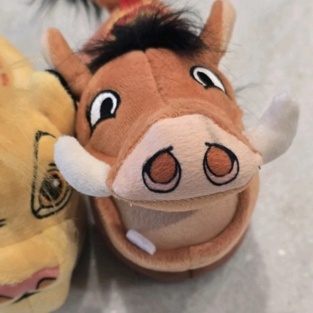 Disney Lion King Lion and Warthog Plush Boys Slippers Sz 5 Toddler Slip Ons NEW